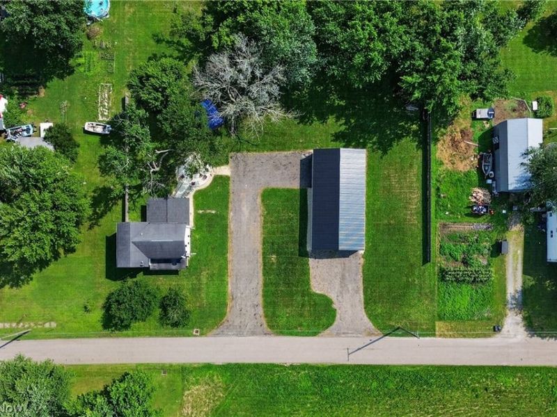 276 E College Street, West Farmington, OH 44491 Photo 35