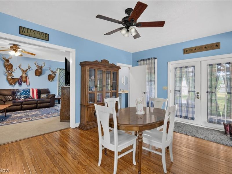 276 E College Street, West Farmington, OH 44491 Photo 7