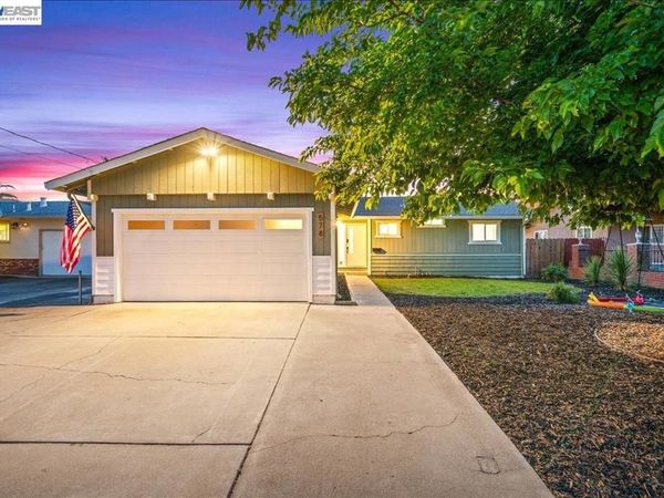 578 Meadowlark St, Livermore, CA 94551