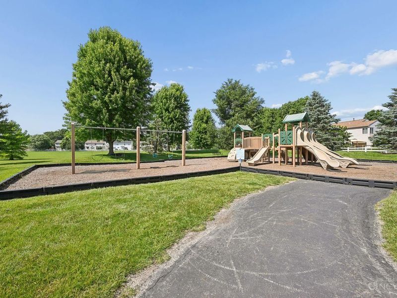 6590 Waverly Park, Hamilton Twp, OH 45152 Photo 42