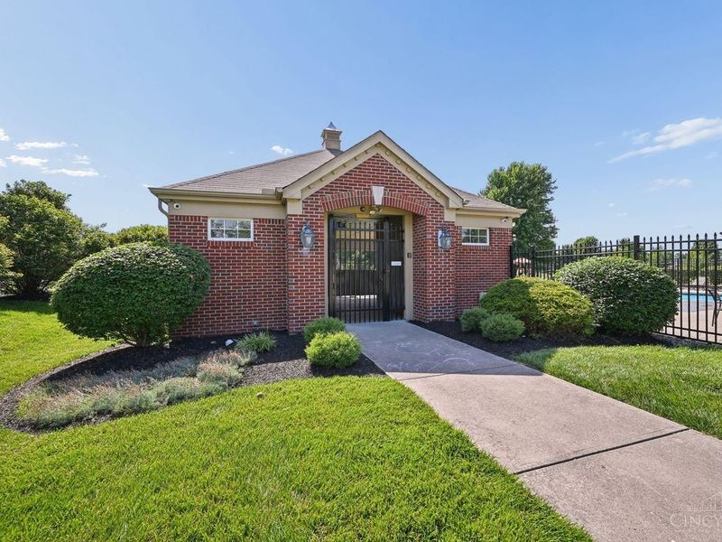 6590 Waverly Park, Hamilton Twp, OH 45152 Photo 44
