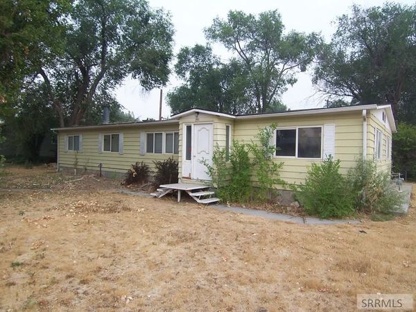 291 Jefferson Street, AMERICAN FALLS, ID 83211