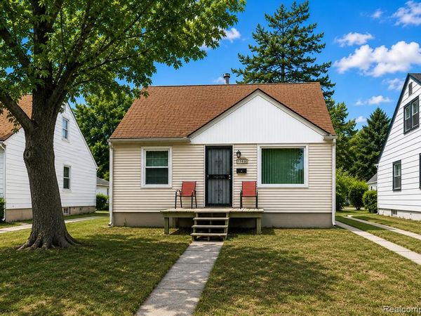 15847 Chatham Street , Detroit, MI 48223