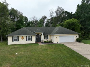 2395 Karen Drive, Howell Township, Mi 48855