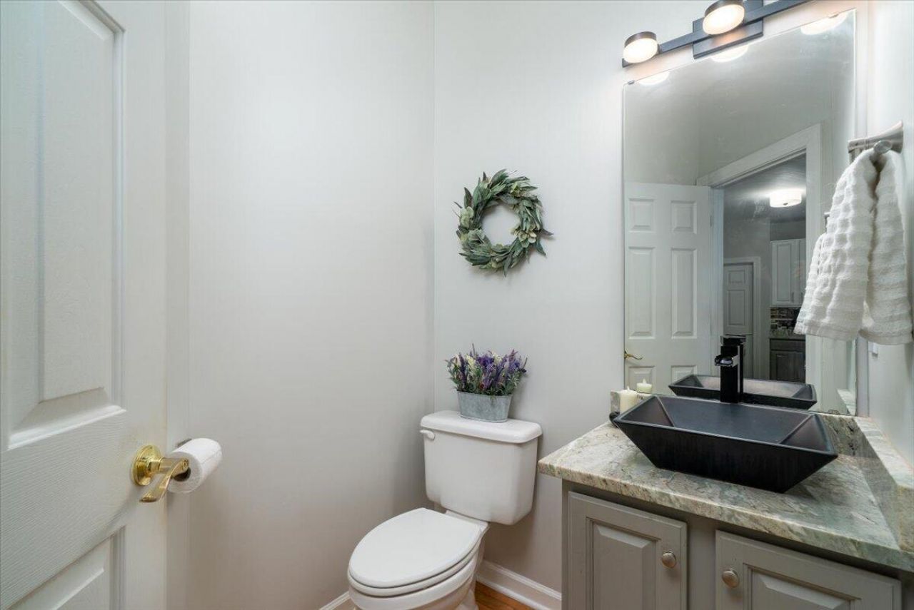 3207 Heathland Way Photo 15