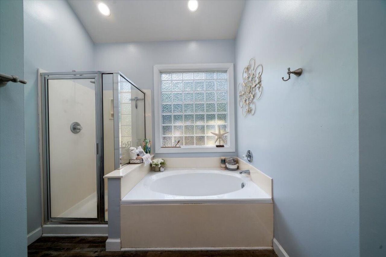 3207 Heathland Way Photo 19