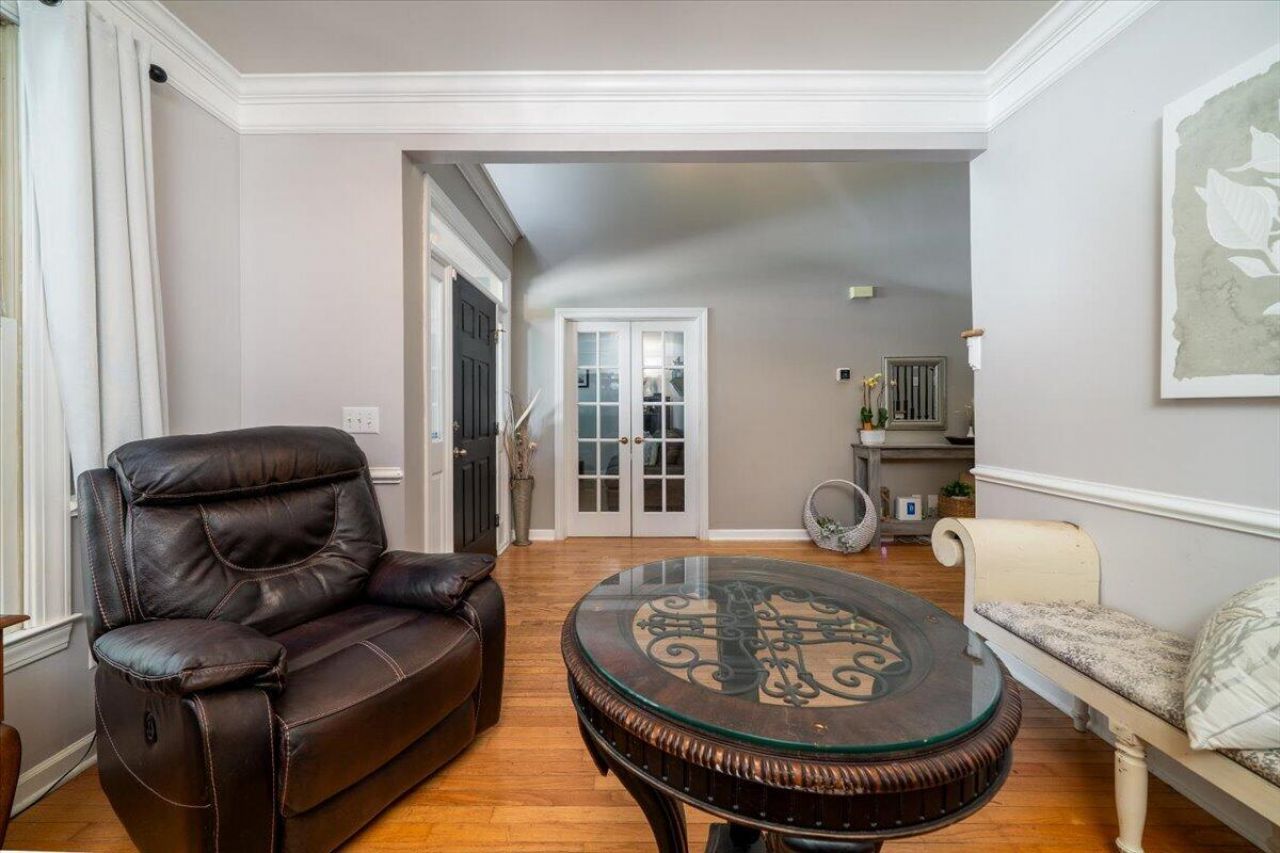 3207 Heathland Way Photo 6