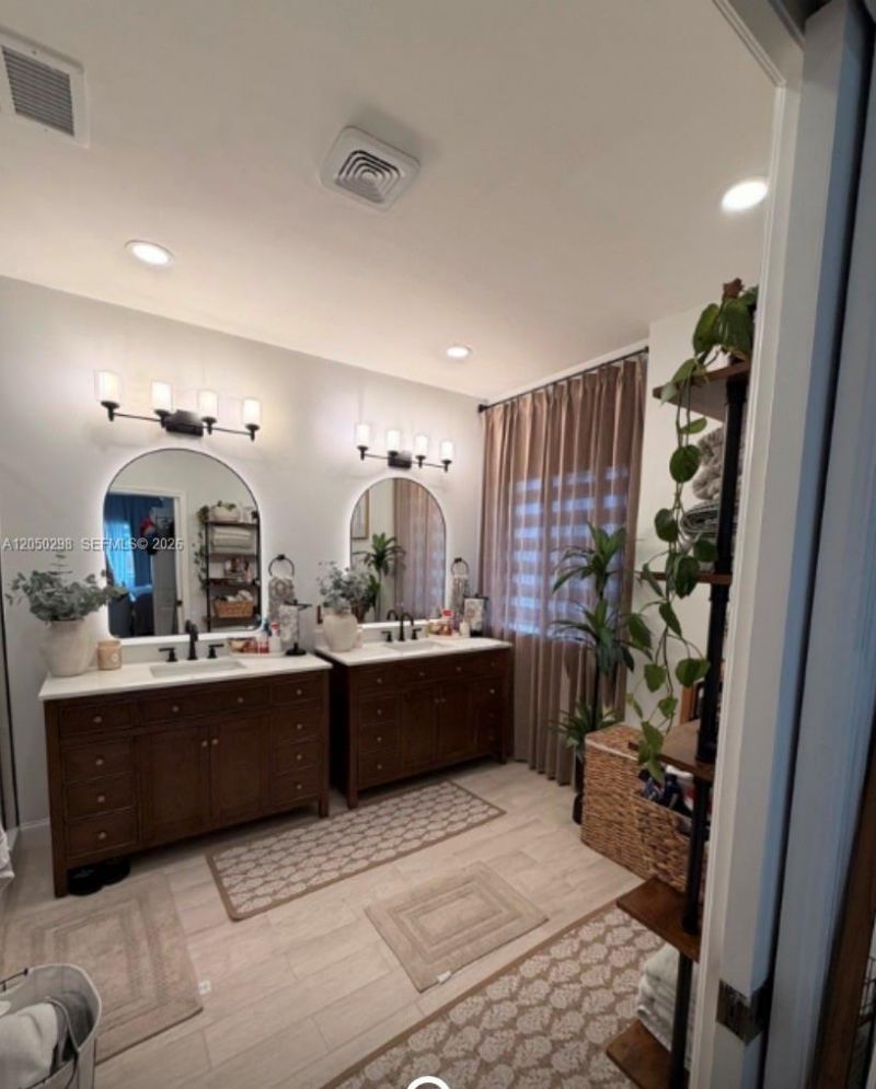 2116 NE 38th Rd , Homestead, FL 33033 Photo