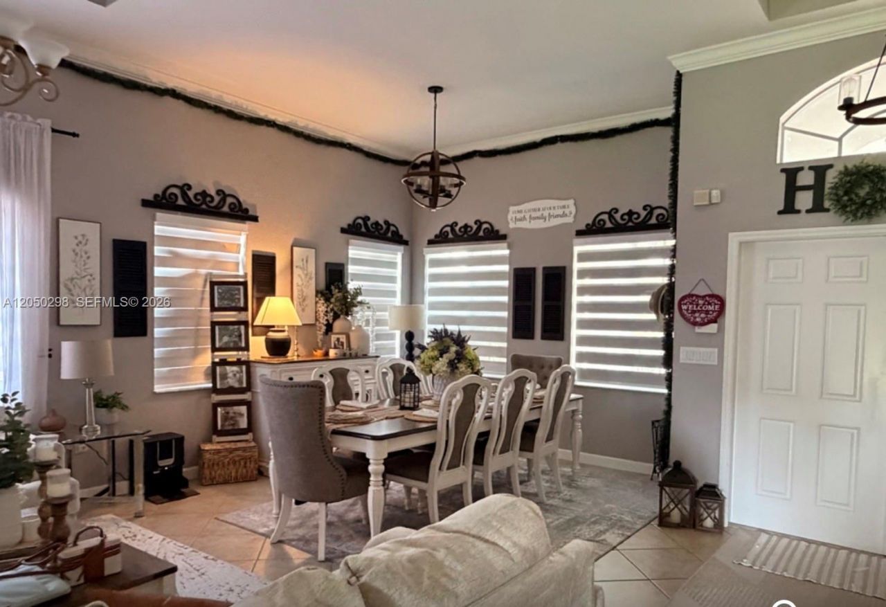 2116 NE 38th Rd , Homestead, FL 33033 Photo