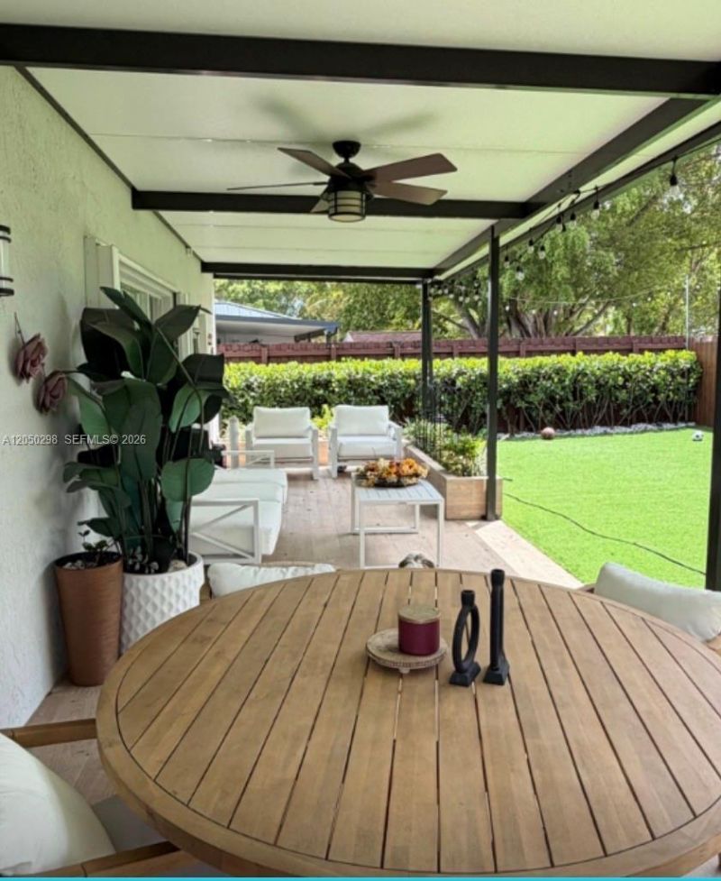 2116 NE 38th Rd , Homestead, FL 33033 Photo