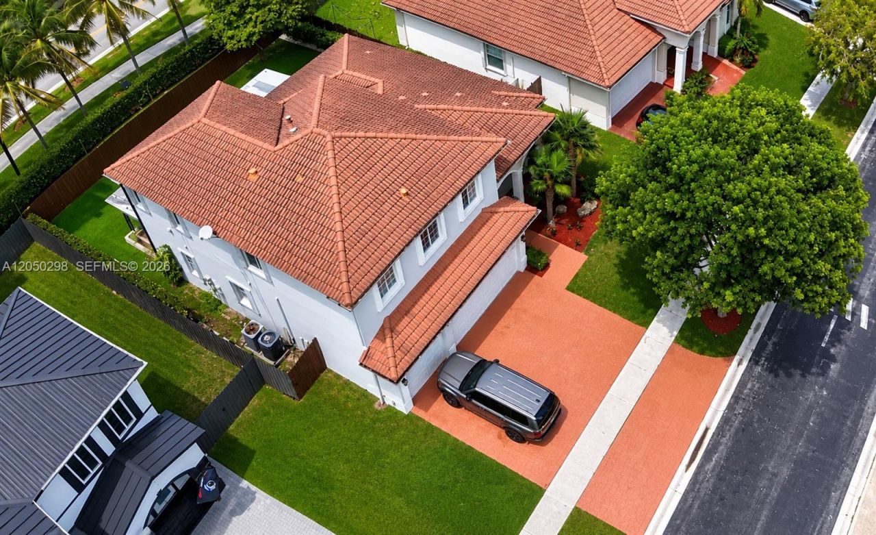 2116 NE 38th Rd, Homestead, FL 33033 Photo