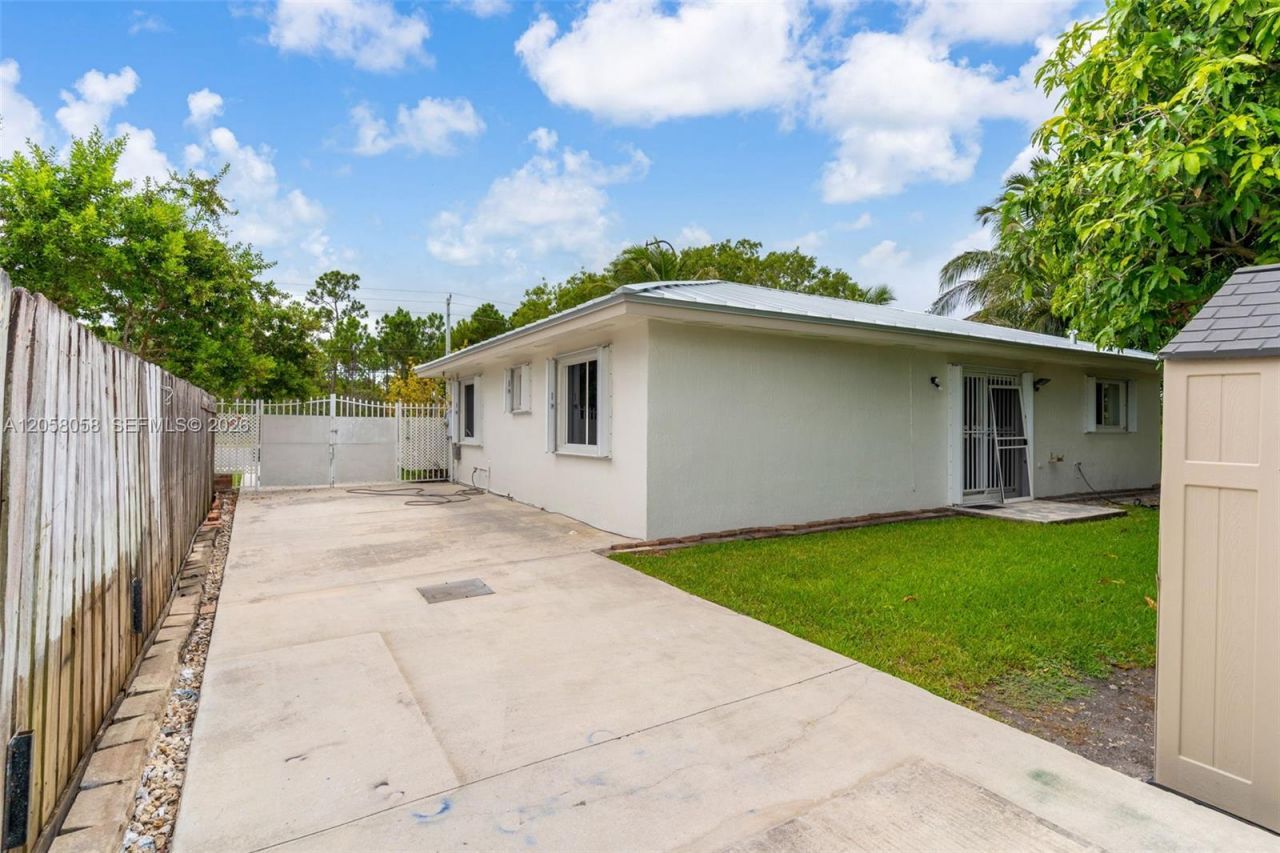 13155 SW 268th St, Homestead, FL 33032 Photo