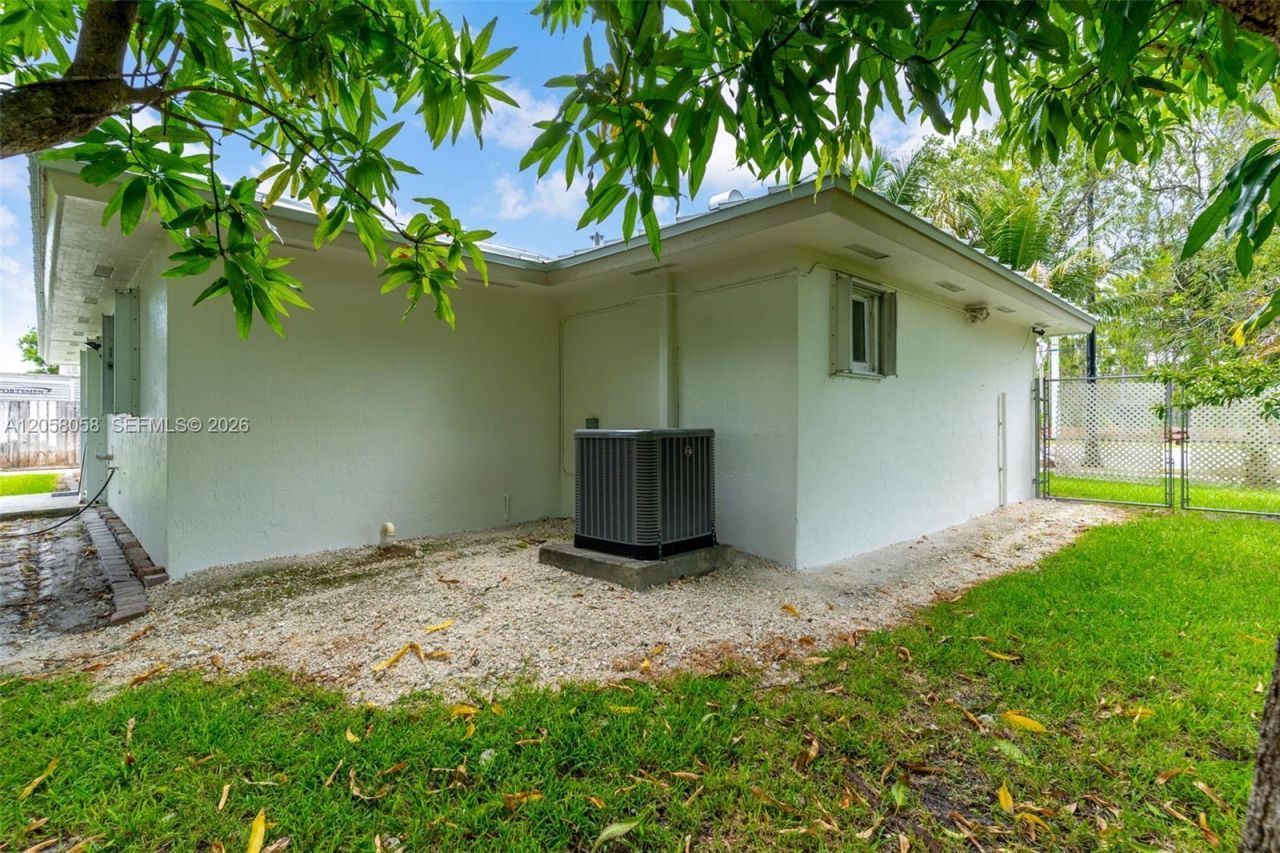 13155 SW 268th St, Homestead, FL 33032 Photo