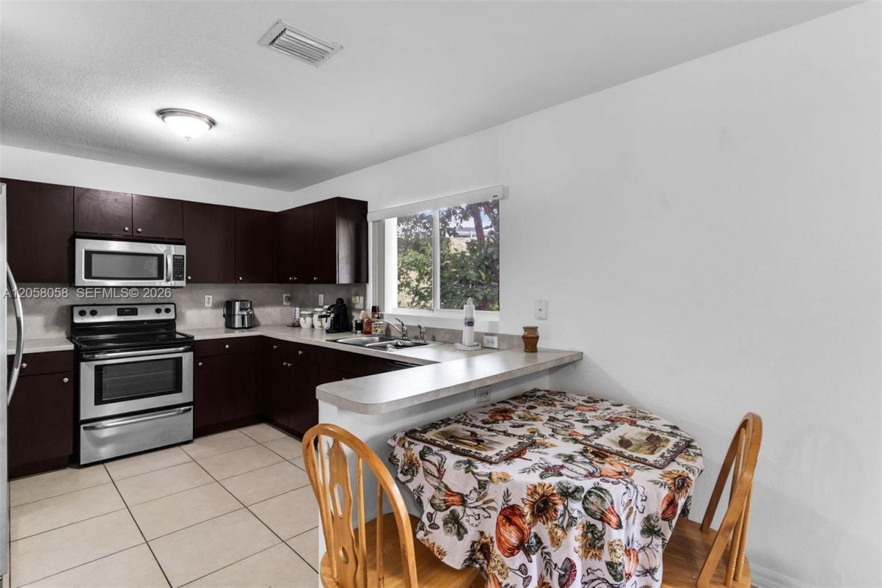 13155 SW 268th St, Homestead, FL 33032 Photo