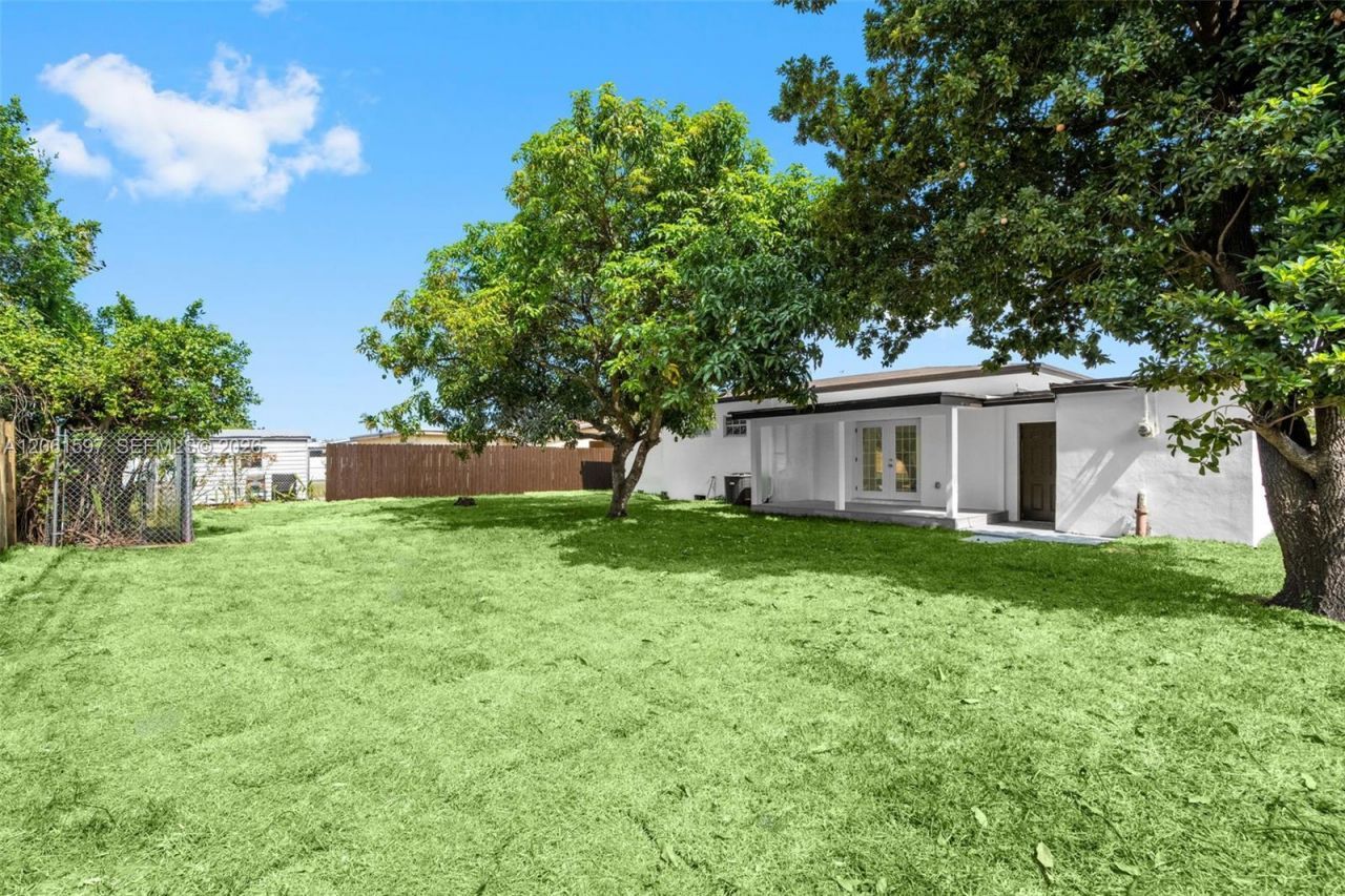 4011 NW 171st St, Miami Gardens, FL 33055 Photo