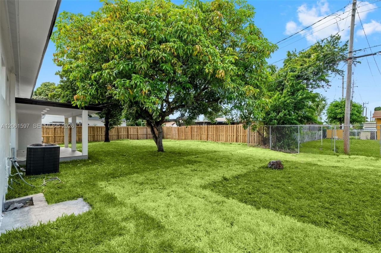 4011 NW 171st St, Miami Gardens, FL 33055 Photo