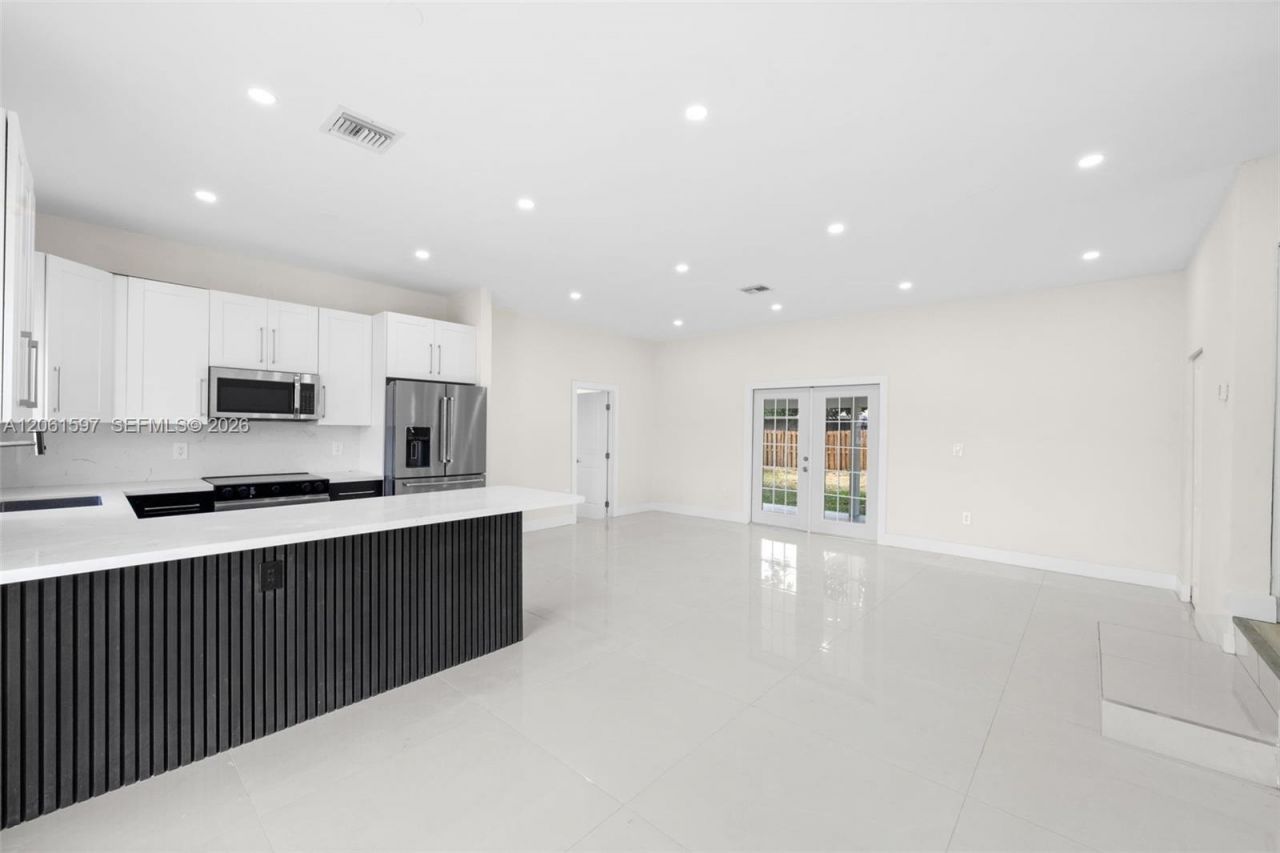 4011 NW 171st St, Miami Gardens, FL 33055 Photo
