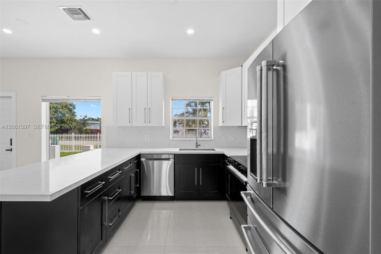 4011 NW 171st St, Miami Gardens, FL 33055 Photo