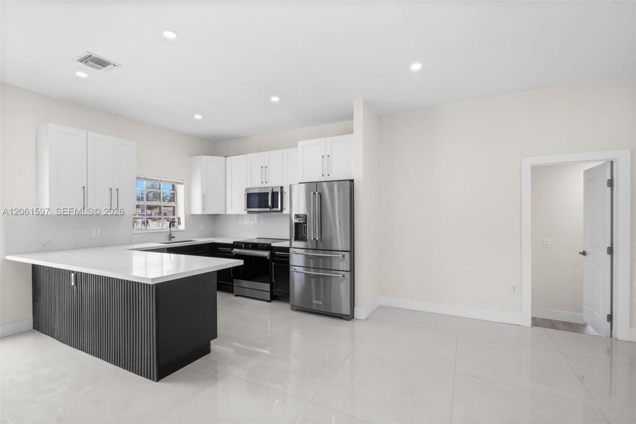 4011 NW 171st St, Miami Gardens, FL 33055 Photo