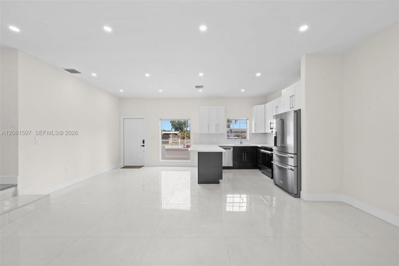 4011 NW 171st St, Miami Gardens, FL 33055 Photo