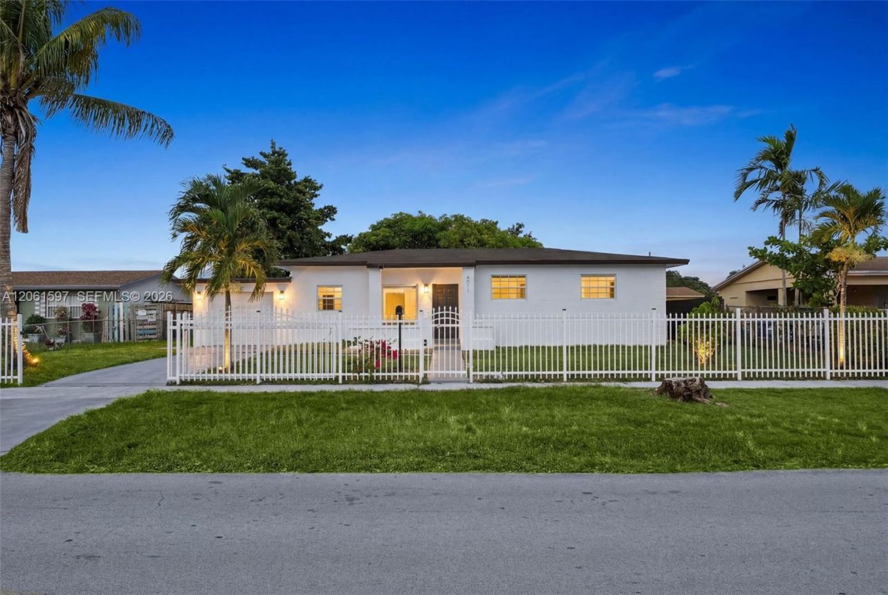 4011 NW 171st St, Miami Gardens, FL 33055 Photo