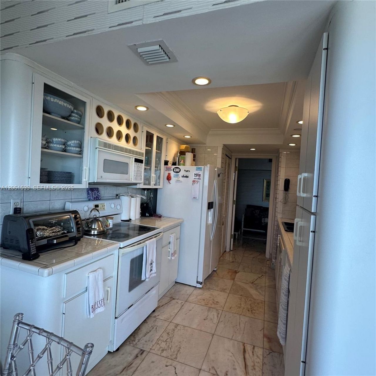 4000 Towerside Ter, Unit 2107, Miami, FL 33138 Photo