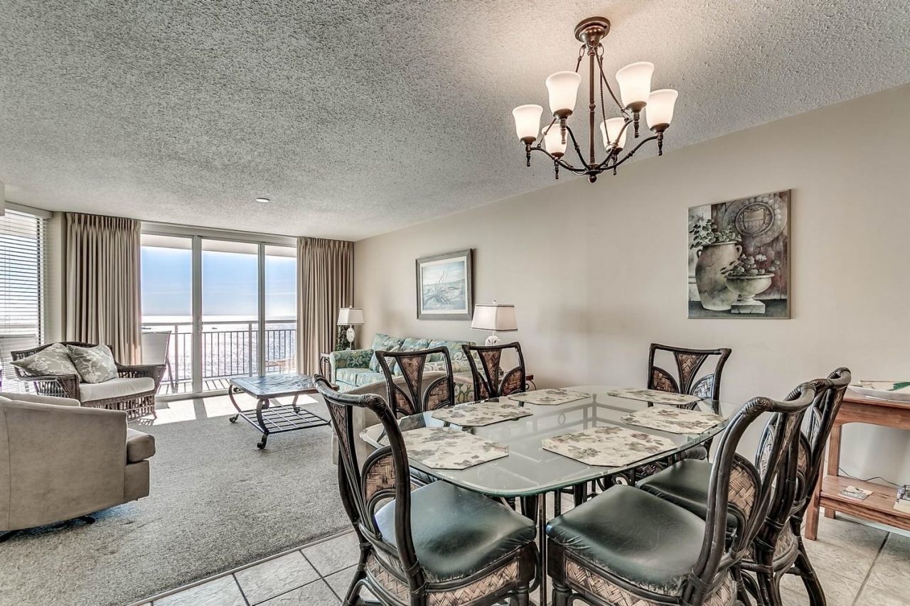 1401 S Ocean Blvd.  Photo 11
