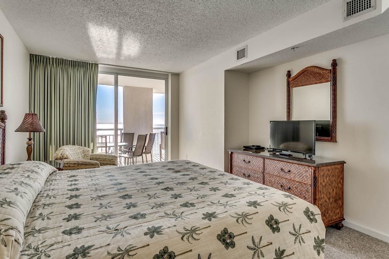 1401 S Ocean Blvd.  Photo 14