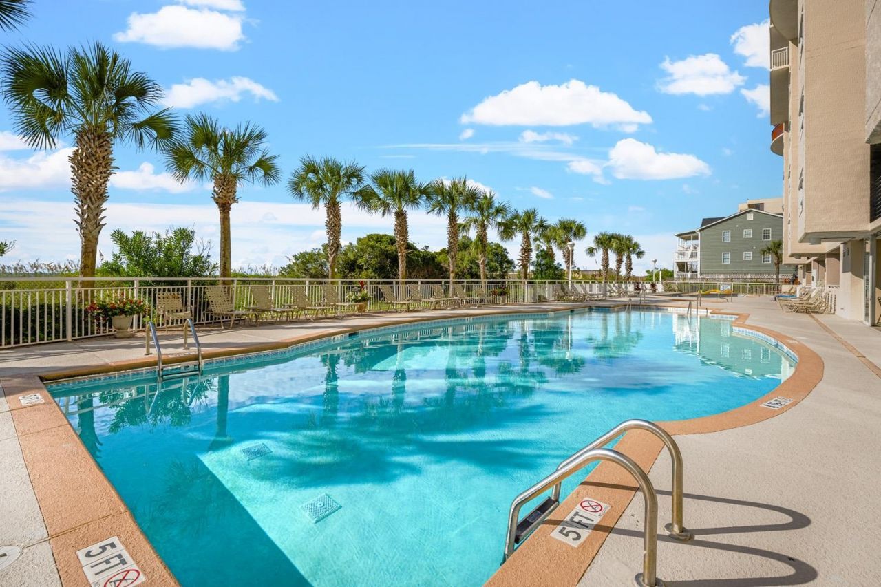 1401 S Ocean Blvd.  Photo 30