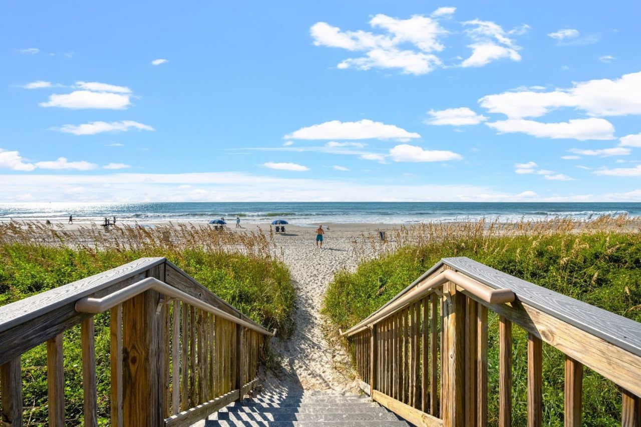 1401 S Ocean Blvd.  Photo 37