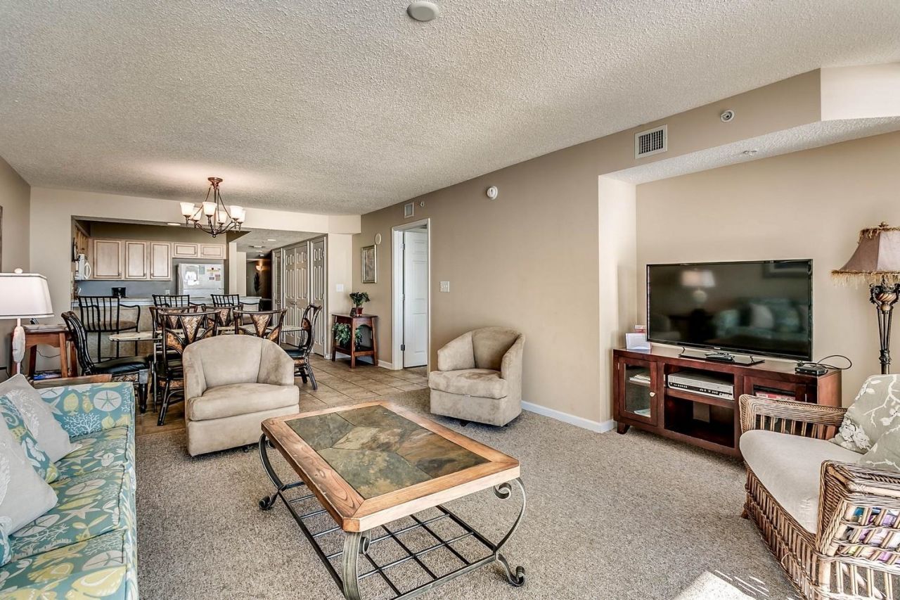 1401 S Ocean Blvd.  Photo 5