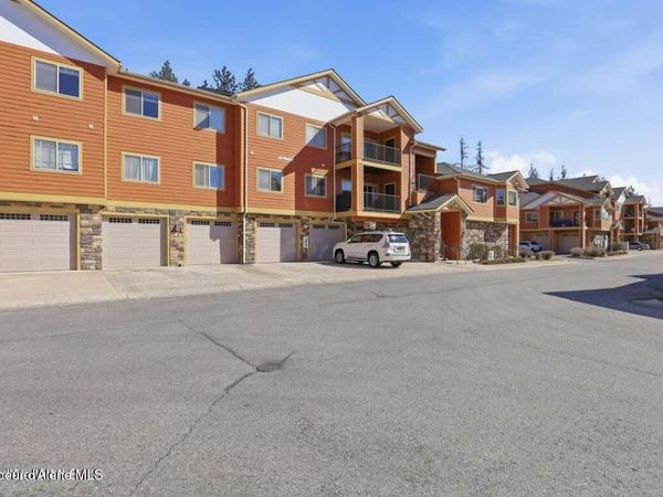 6735 N Spurwing LOOP, Unit 204, Coeur d'Alene, ID 83815