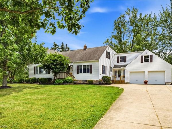 4338 Sharon Copley Road , Medina, OH 44256
