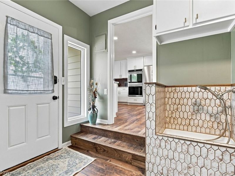 4338 Sharon Copley Road , Medina, OH 44256 Photo 8