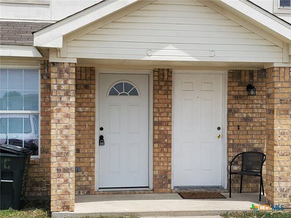 105 Valley Circle , Unit C, Gatesville, TX 76528