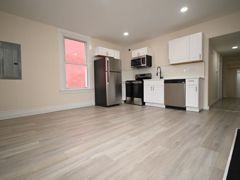 127 W 9th Street, Covington, KY 41011 Photo 6