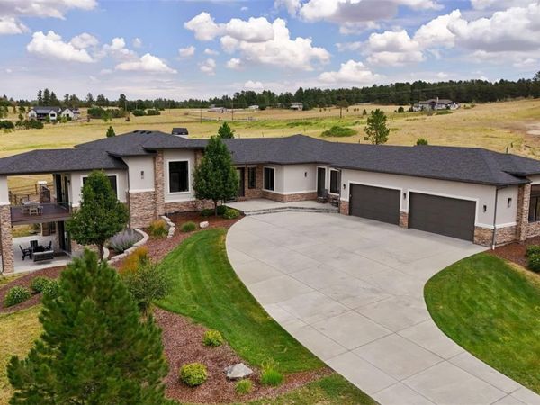 2937 Hidden Den Court, Franktown, CO 80116