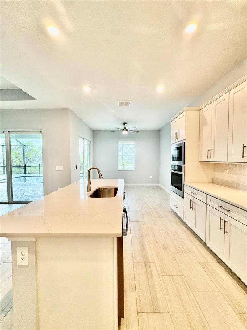 19227 Scallop Loop, Lakewood Ranch, FL 34211 Photo