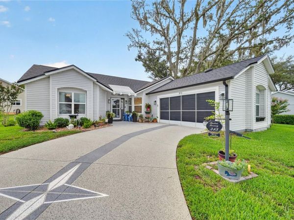 313 GONZALES PLACE, LADY LAKE, FL 32159