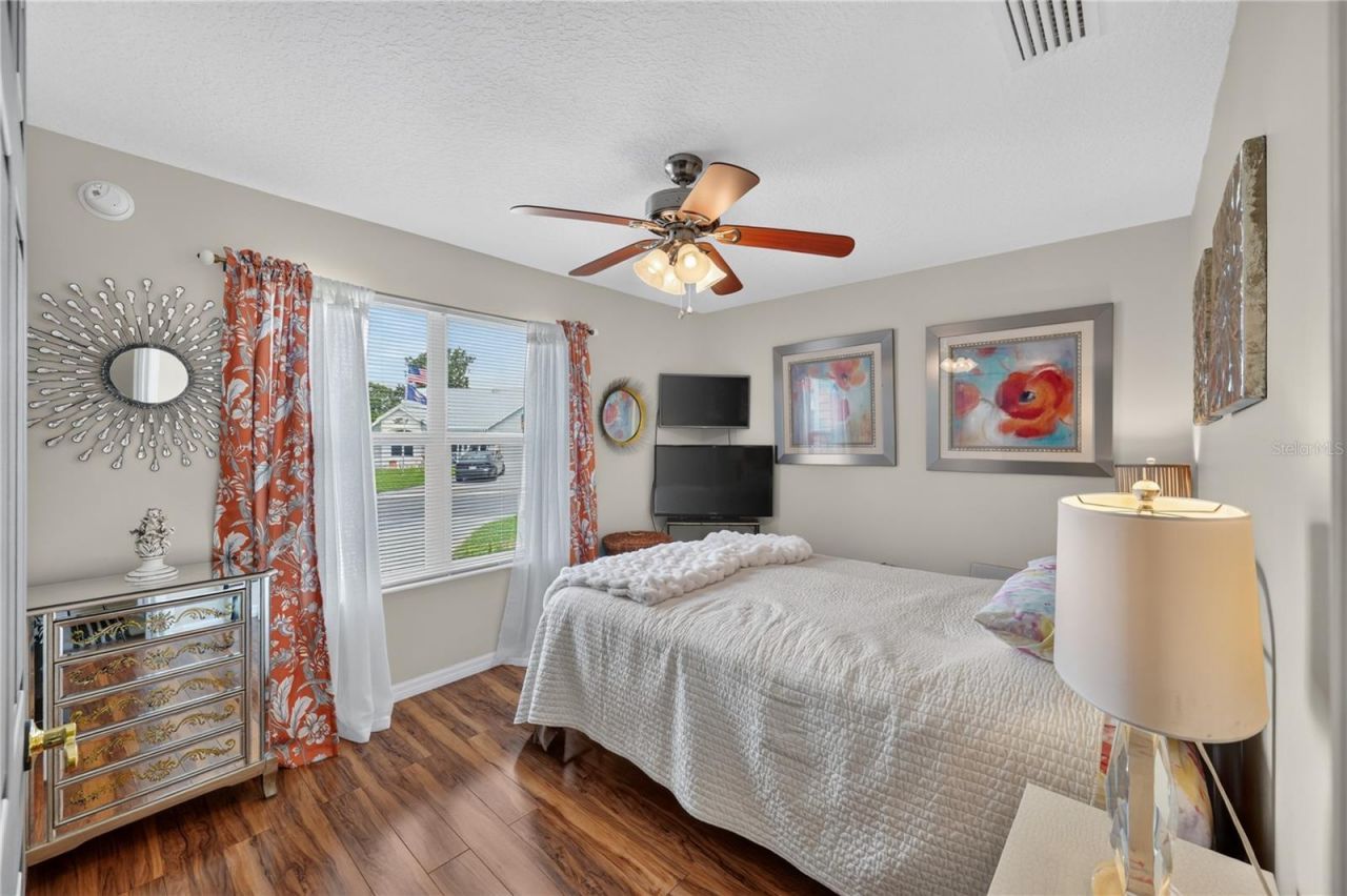 313 Gonzales Place, Lady Lake, FL 32159 Photo