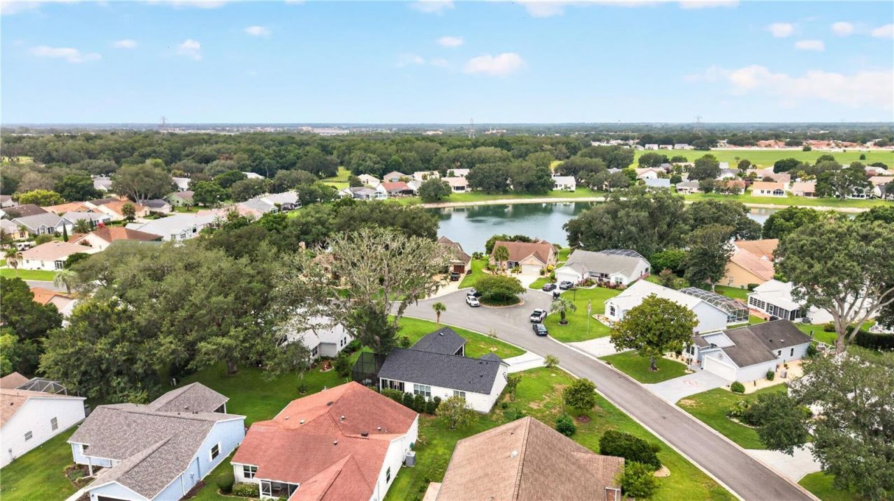 313 Gonzales Place, Lady Lake, FL 32159 Photo