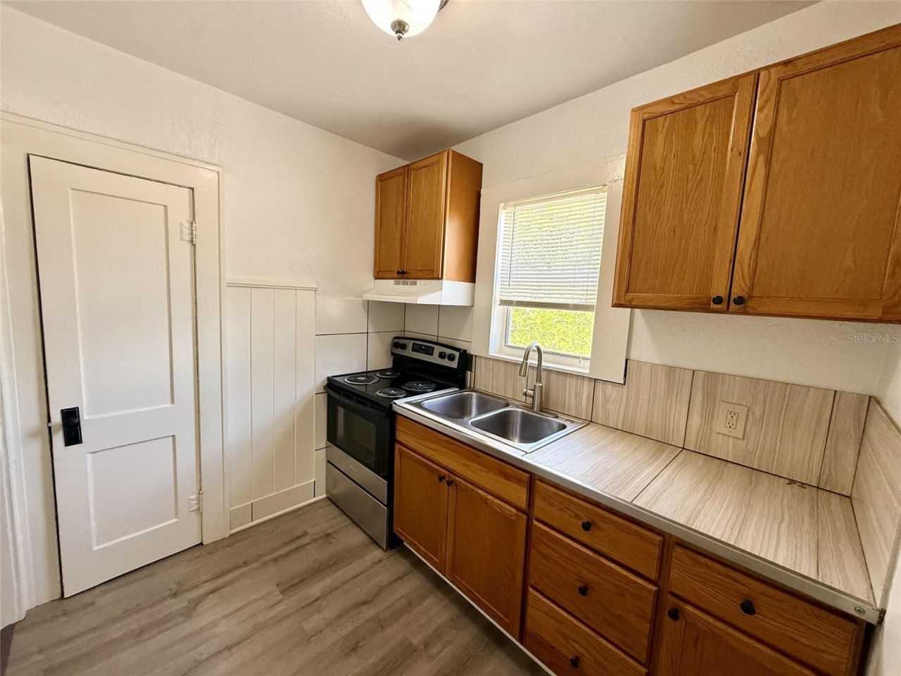 1135 Highland Street N, Unit 7, Saint Petersburg, FL 33701 Photo