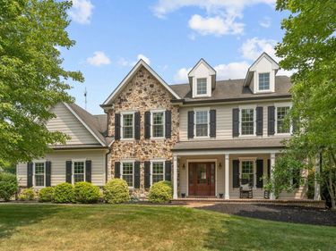 27 CAMERON COURT, EXTON, PA 19341