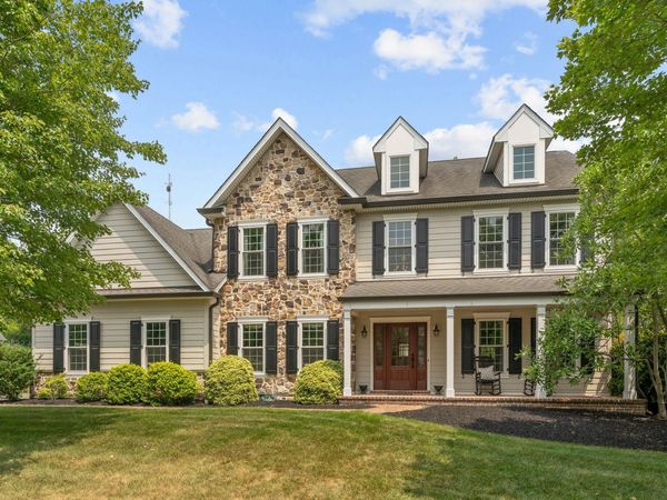 27 CAMERON COURT , EXTON, PA 19341