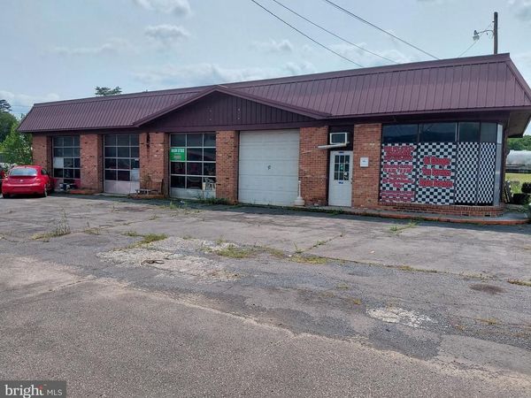 425 KEYSER AVENUE, PETERSBURG, WV 26847