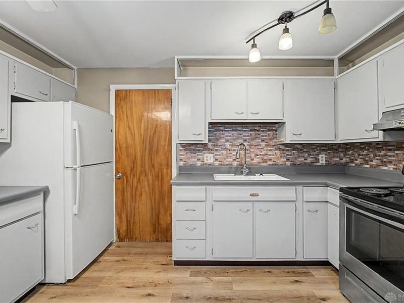 950 S Dixie Drive, Vandalia, OH 45377 Photo 51