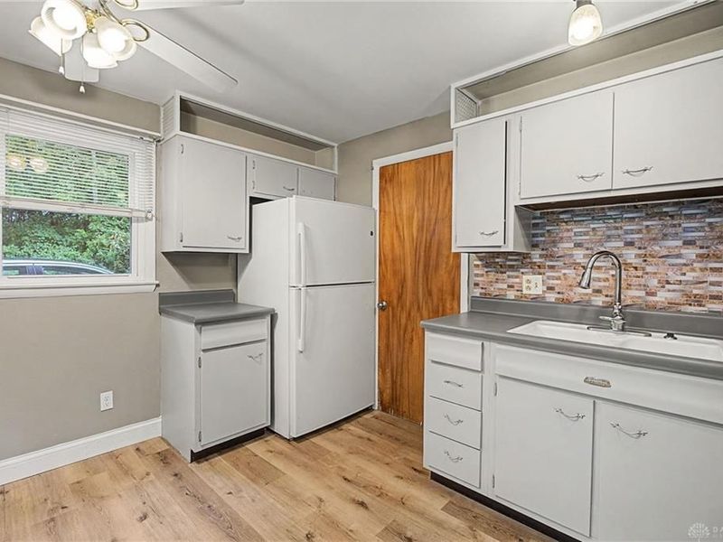 950 S Dixie Drive, Vandalia, OH 45377 Photo 55