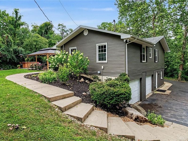 950 S Dixie Drive, Vandalia, OH 45377 Photo 8