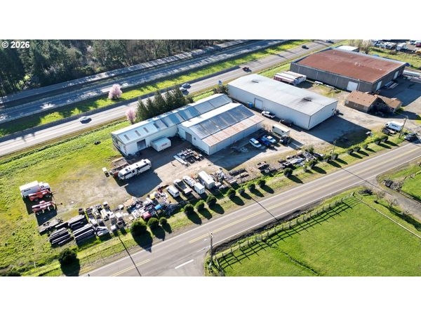 10466 SUNNYSIDE RD, Jefferson, OR 97352