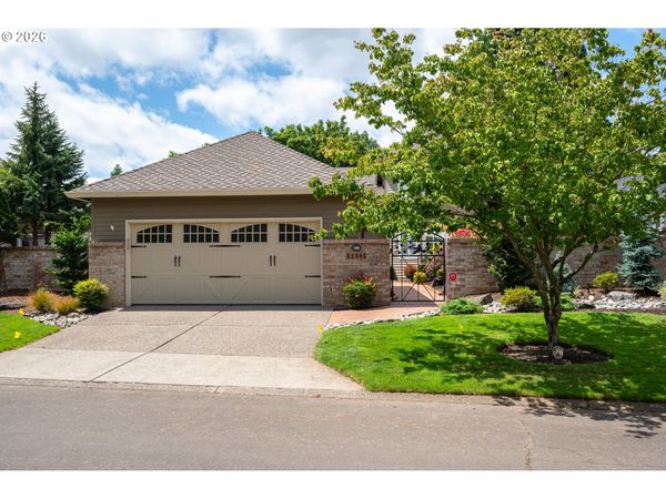 32195 SW LAKE DR, Wilsonville, OR 97070